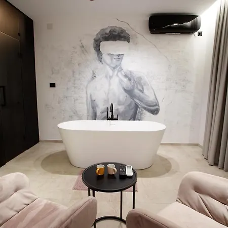 Prime Apartment *